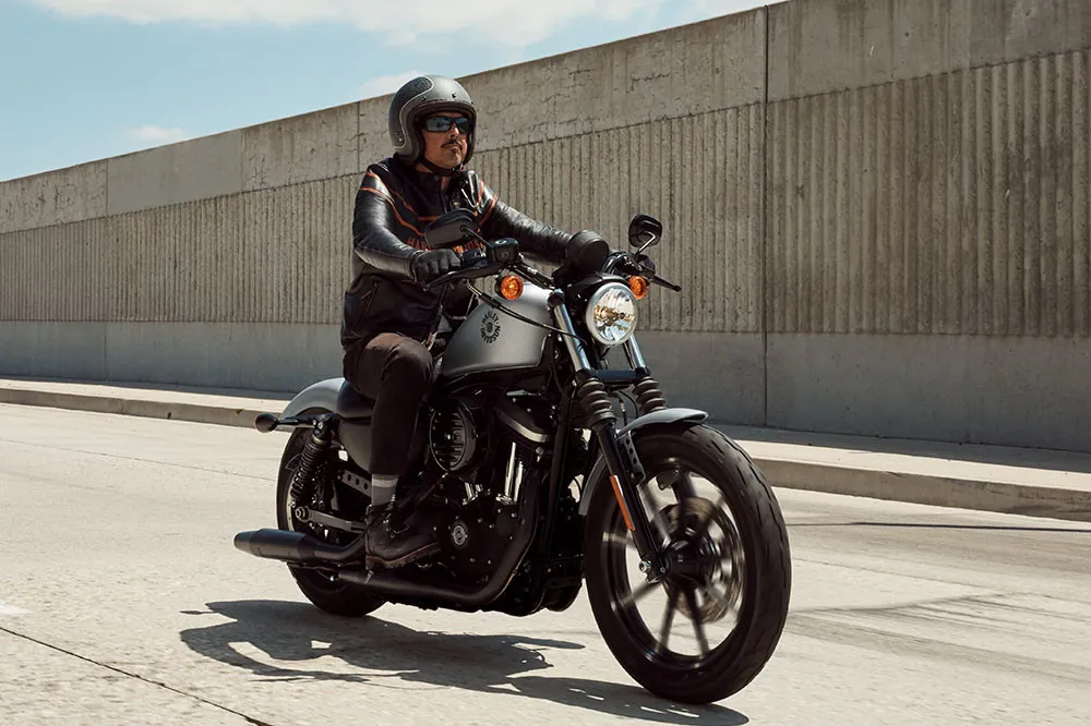 inchiriaza Harley Davidson motocicleta bucuresti